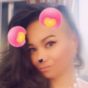 Meet your Posher, Dawn